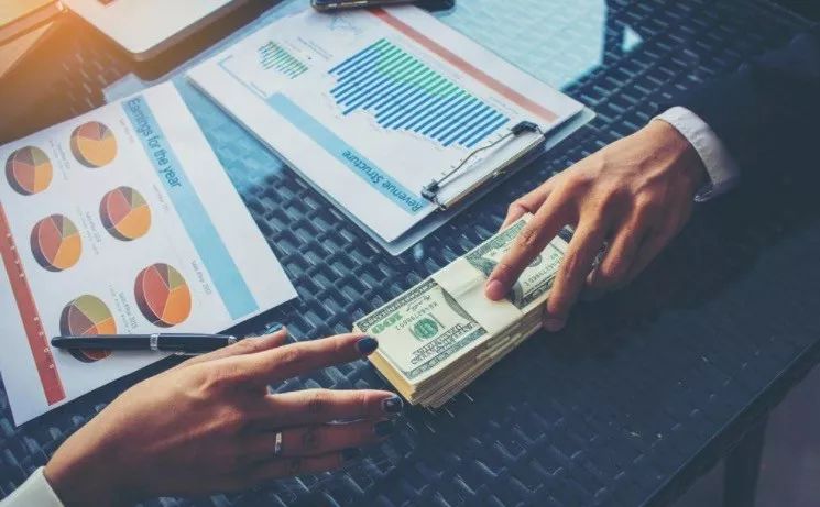 90%现金贷公司布局区块链,两个风口可无缝衔接吗？2